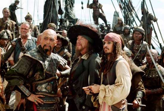 1 - PIRATAS DEL CARIBE: EN EL FIN DEL MUNDO (2007) Presupuesto: 341 millones, Recaudación mundial: 963.4 millones